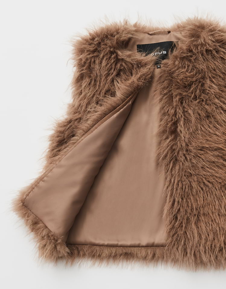 OPUS Weste Wondra aus Webpelz