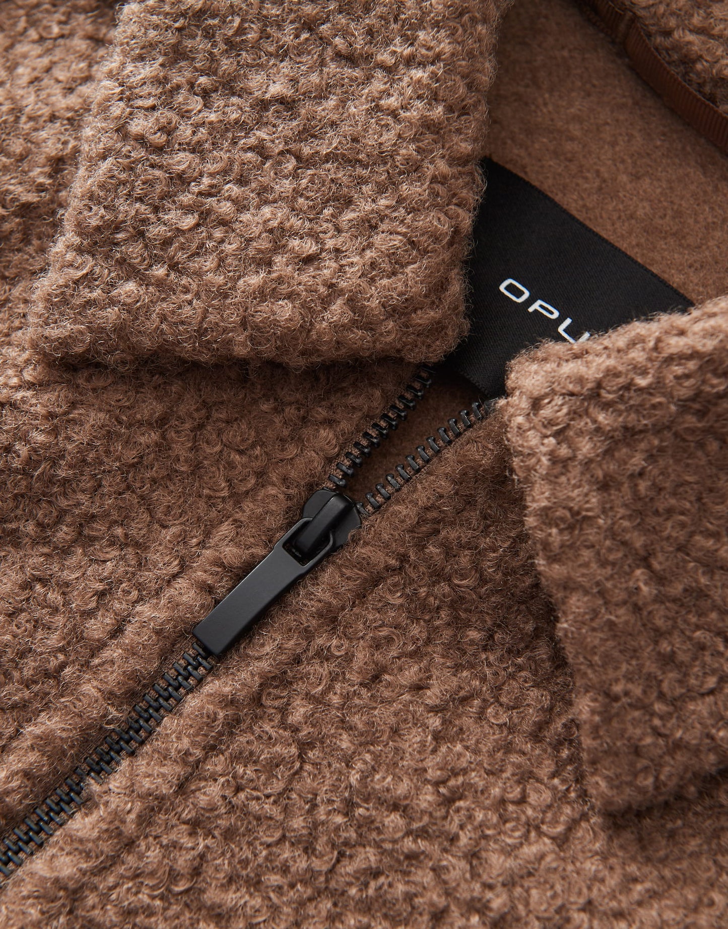 OPUS Jacke Holma in Bouclé Optik